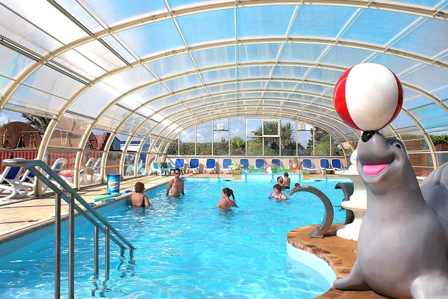 Top 3 des campings avec piscine couverte en France