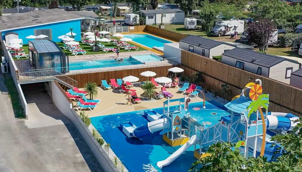 Opter pour des vacances dans un camping de Royan avec parc aquatique